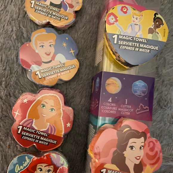 Princess Bath Fun - Picture 2 of 2